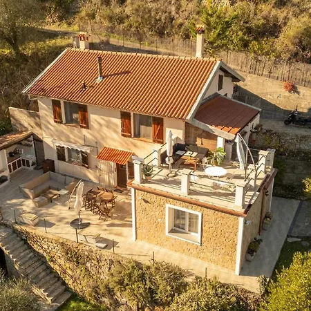 Prázdninový dům Book Your At Bella Vista, Liguria