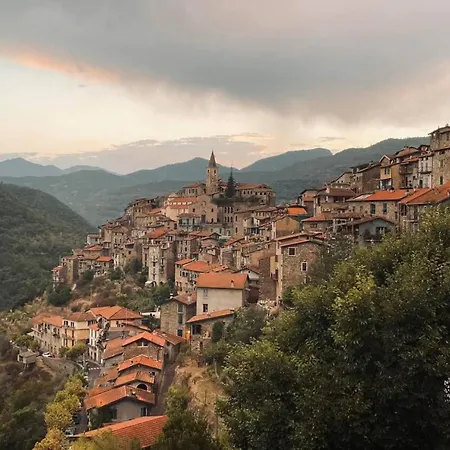 Book Your At Bella Vista, Liguria *