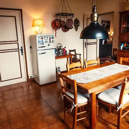 Prázdninový dům Book Your At Bella Vista, Liguria Apricale