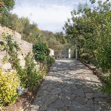 Book Your At Bella Vista, Liguria Prázdninový dům *