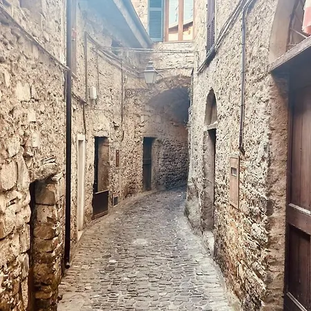 Book Your At Bella Vista, Liguria
